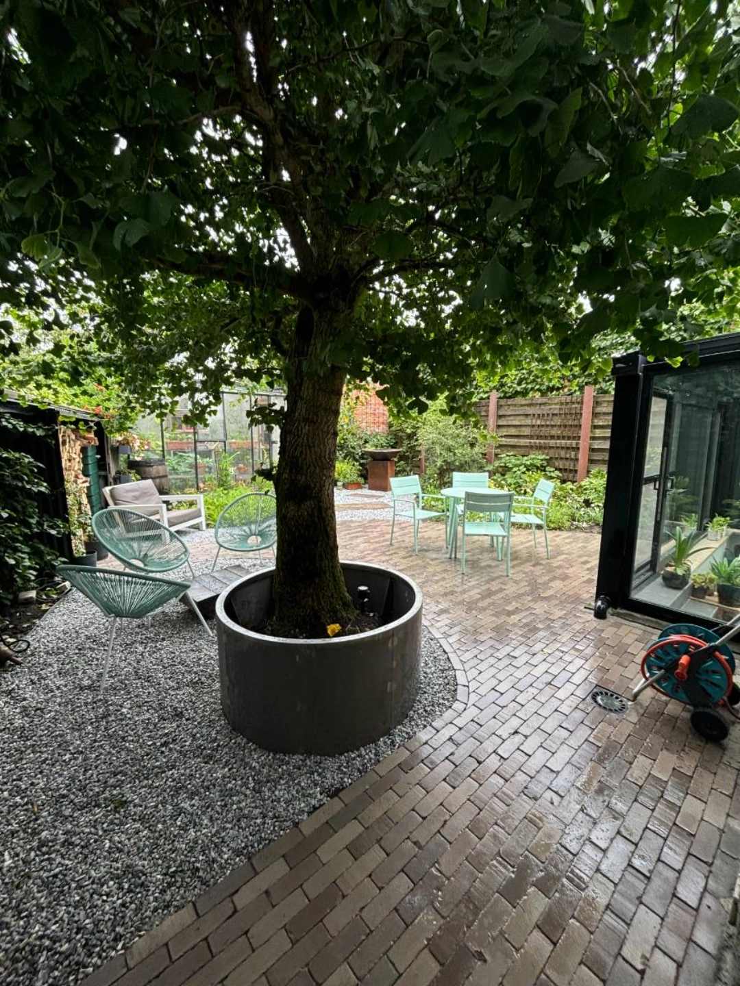Volledige tuinrenovatie door DABRO BV
